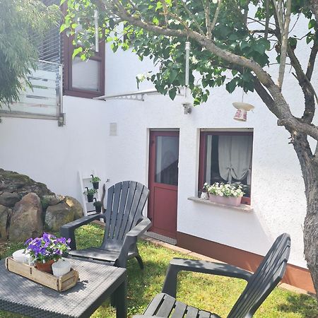 Ferienwohnung Rote Tuer - Landleben Pur! Kirchhain Exterior foto